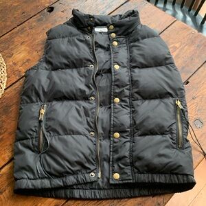 Generra puffy vest